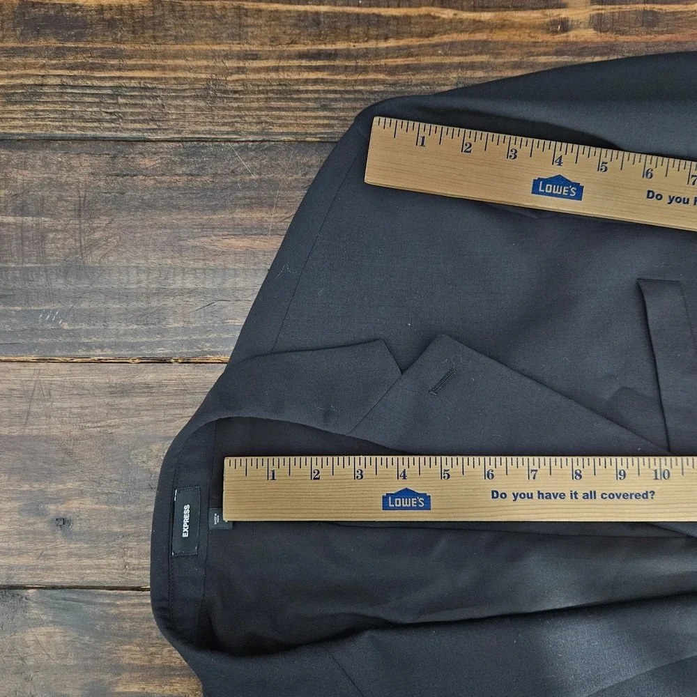 Express Men's Sport Coat Blazer Two Button Black Wool Spandex Extra Slim 44L‎